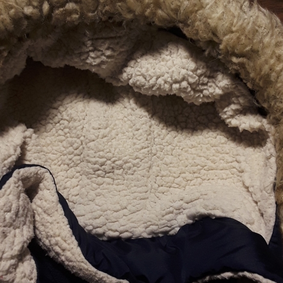 Old Navy navy blue puffer coat - Picture 11 of 12